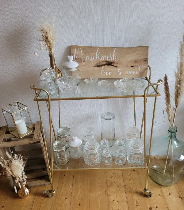 Hochzeitskathi - Servierwagen Candybar mit Dekoration